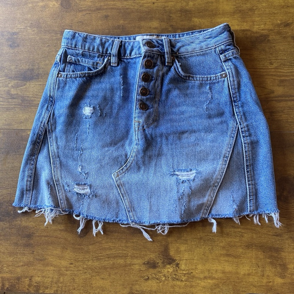 We The Free People Skirt Womens 25 Denim Button Fly Raw Hem Mini Distressed